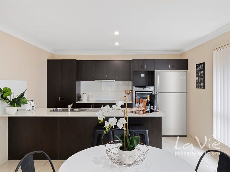 19 Violet Avenue, Springfield Lakes, QLD 4300