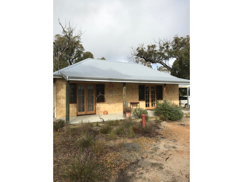 10 Townsend Street, Tenterden, WA 6322 Property Details