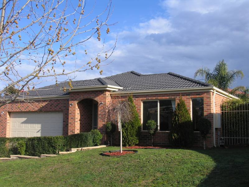 80 Scenic Drive, Beaconsfield, Vic 3807 Property Details