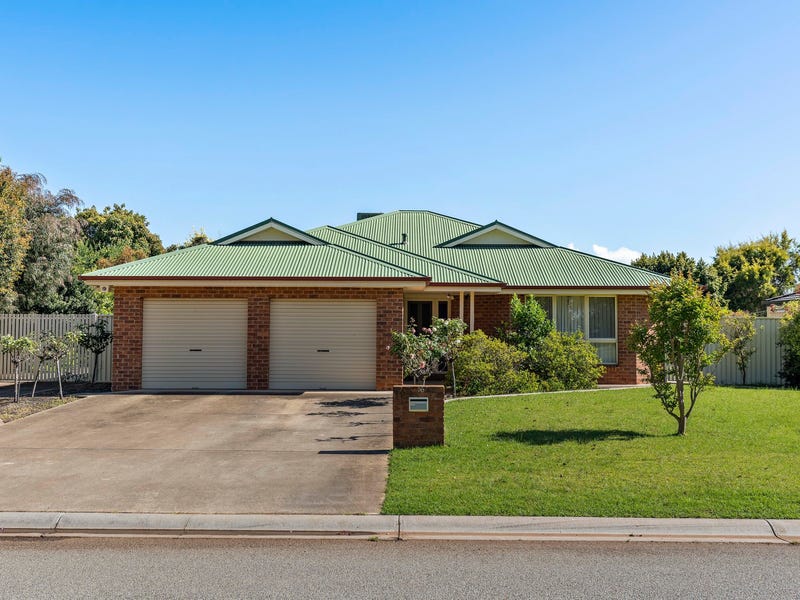 16 Bella Vista Drive, Leeton, NSW 2705 Property Details