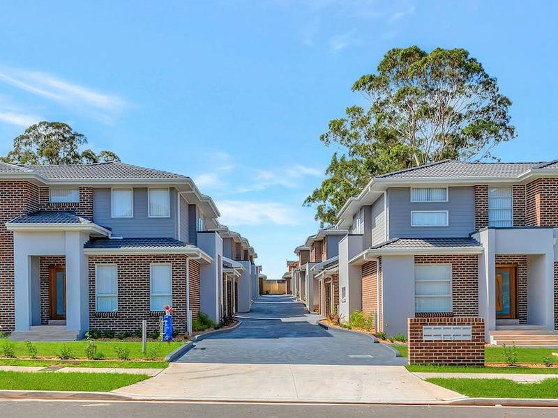 Townhouses for Rent in Fairfield Heights, NSW 2165