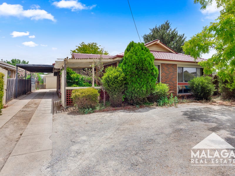 151 Station Road, Melton South, VIC 3338