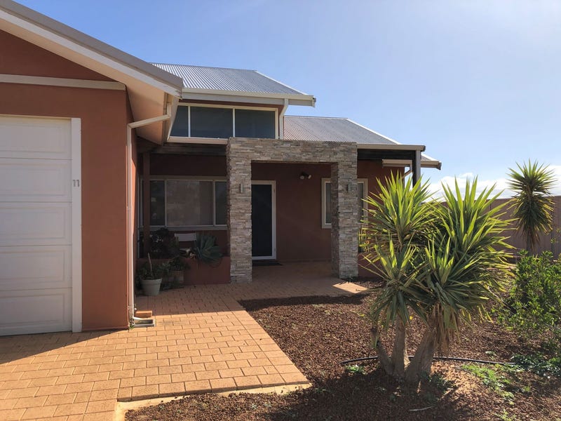 11 Banksia street, Kalbarri, WA 6536 House for Sale