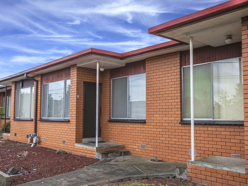 2/4 Carol Grove, Tullamarine, Vic 3043 Property Details