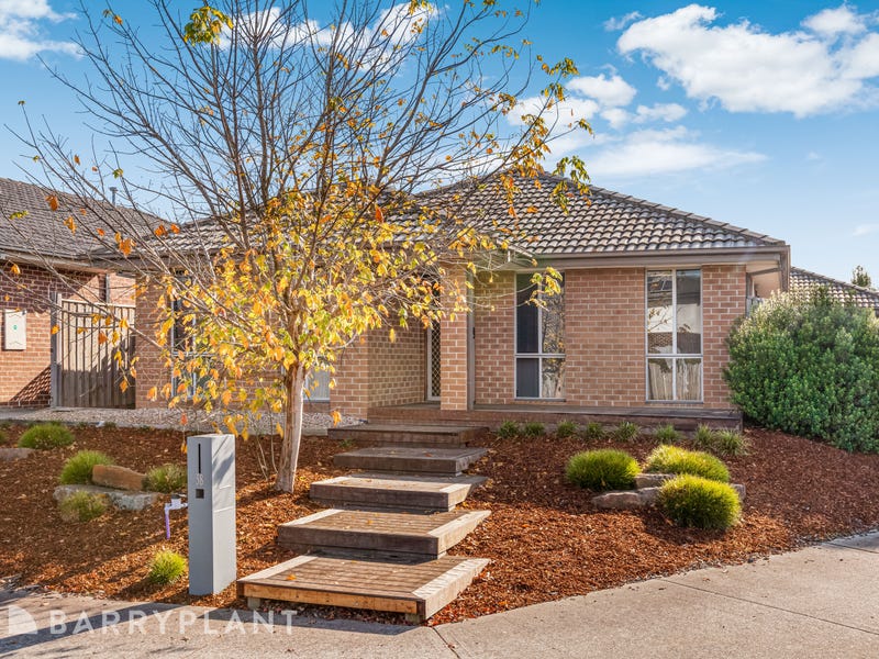 38 Golf Links Drive, Beveridge, Vic 3753 House for Sale realestate
