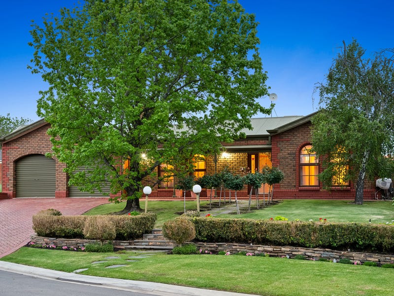 Real Estate & Property for Auction in SA (+1 location) Pg. 7