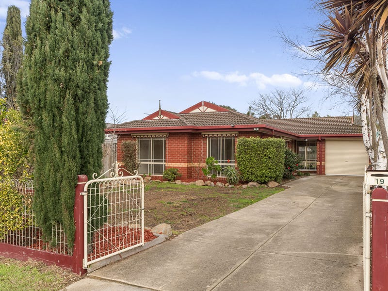 19 Chloe Drive, Hastings, VIC 3915 - realestate.com.au