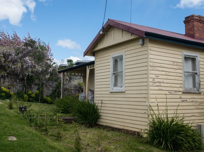 17 East Church Street, Deloraine, Tas 7304 Property Details