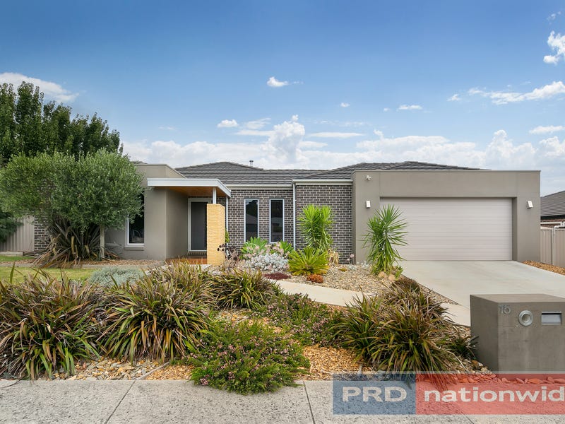 15 Pinevale Way, Ballarat North, VIC 3350