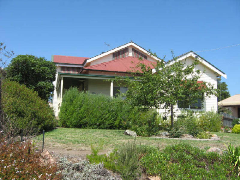 23 Robb Street, East Bairnsdale, VIC 3875