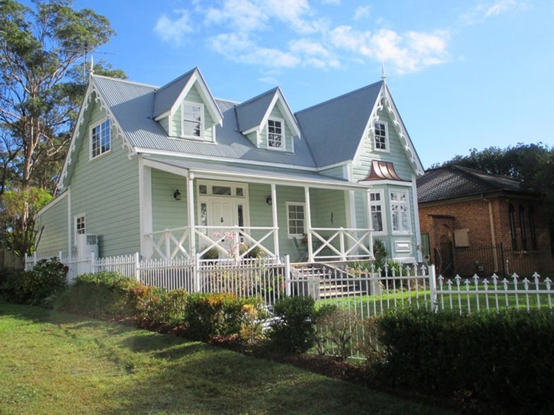 8 Mount Street, Glenbrook, NSW 2773