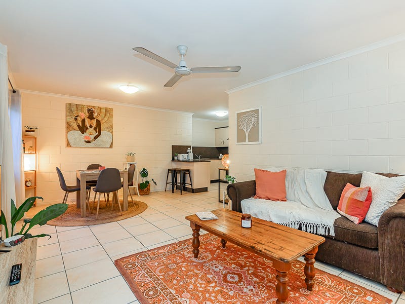 2/7 Warburton Street, North Ward, Qld 4810 Property Details