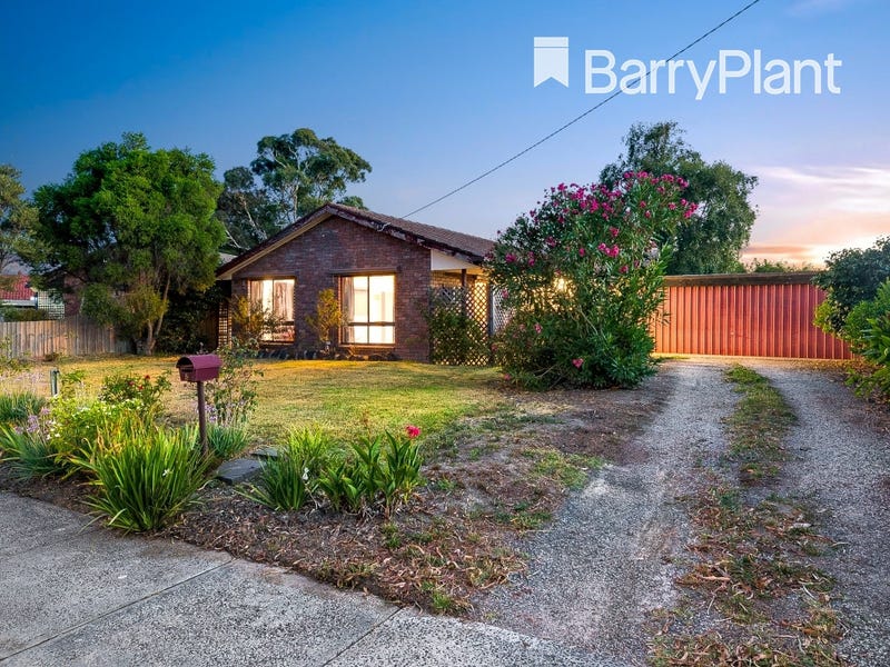 5 Barrington Drive, Pakenham, Vic 3810 Property Details