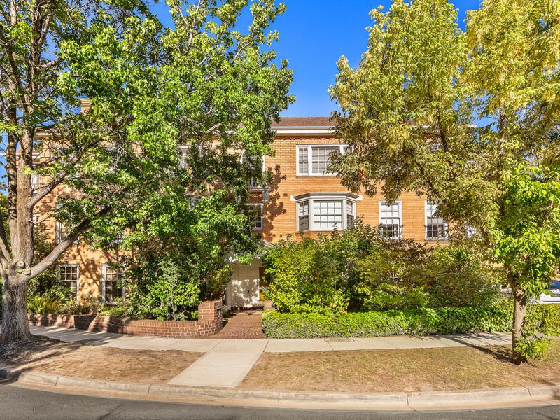 2/5 Stanhope Court, South Yarra, Vic 3141