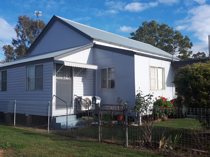 28 Queen, Inglewood, Qld 4387 Property Details