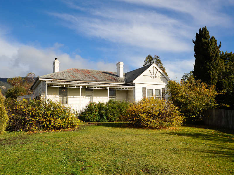 19 Hilton Road, Claremont, Tas 7011 Property Details