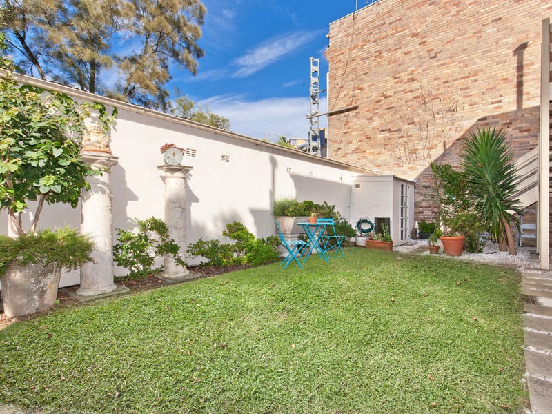 2/239 Military Road, Cremorne, NSW 2090