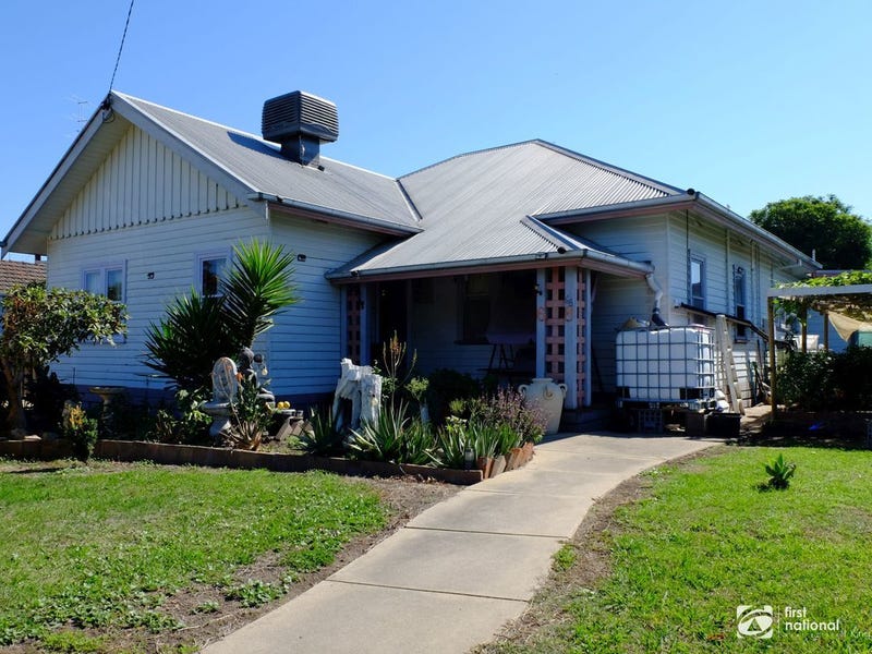 68 Francis Street, Bairnsdale, VIC 3875