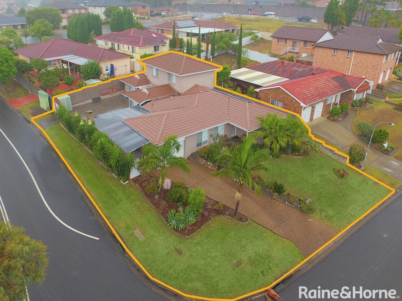 1 Glen Elgin Cres, Edensor Park, NSW 2176