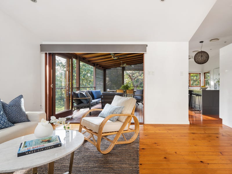 73 Rainworth Road, Bardon, QLD 4065