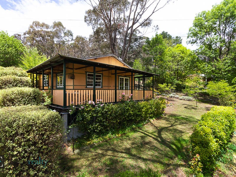 6 Lewis Street, Captains Flat, NSW 2623 - Property Details 6 Lewis Street, Captains Flat, NSW 2623
