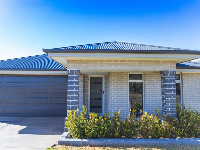 33 Danilenko Street, Parkes, NSW 2870 House for Sale