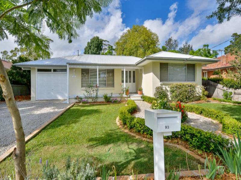 93 Old Bathurst Rd, Blaxland, NSW 2774 Property Details