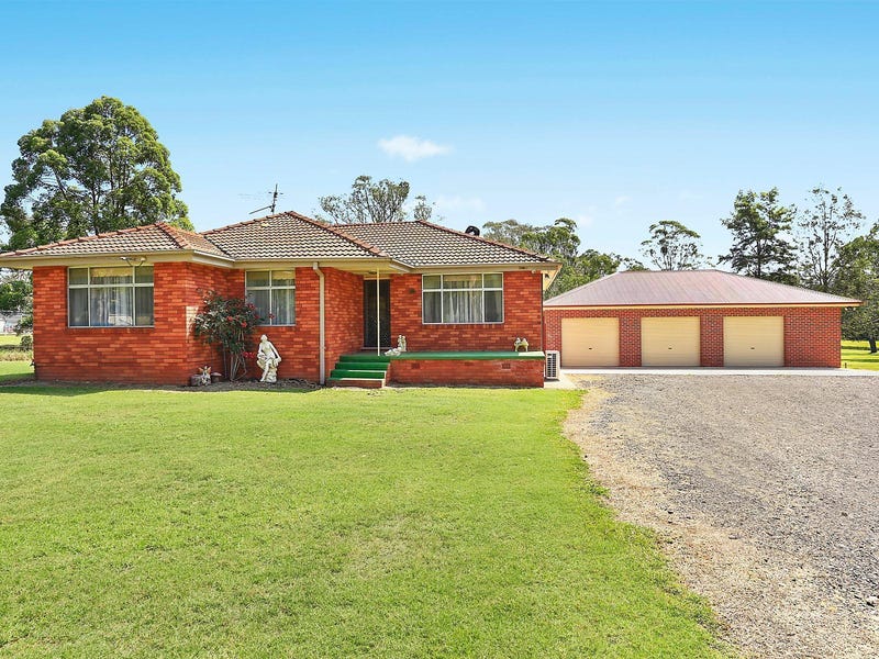 151 Barry Avenue, Catherine Field, NSW 2557