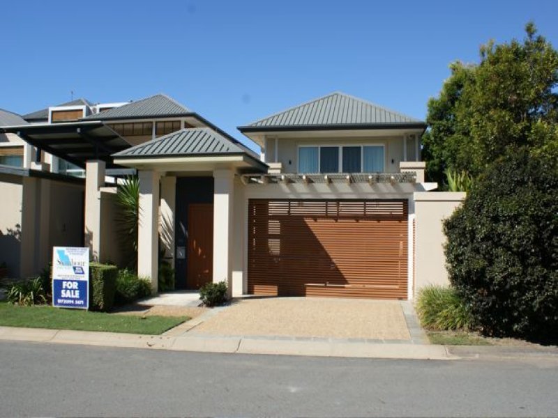 801 Glades Drive, Robina, Qld 4226 Property Details