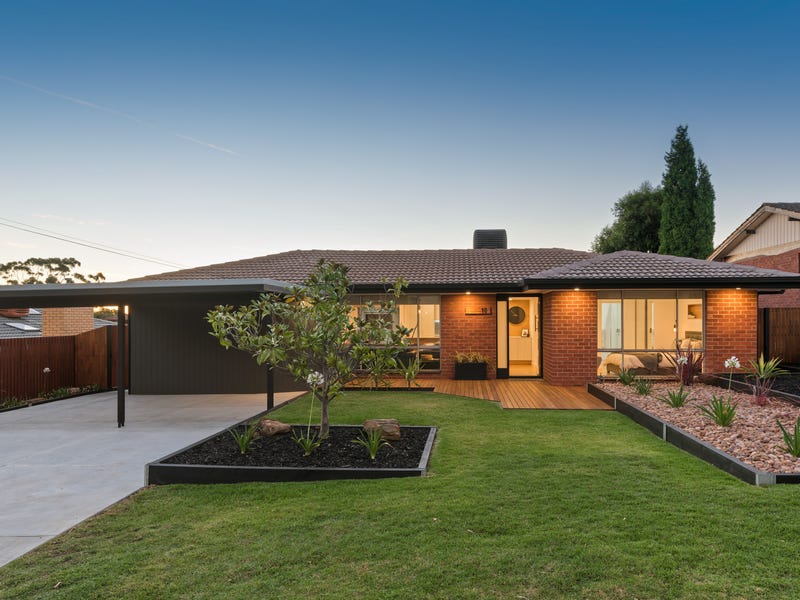 10 Hoylake Cres, Fairview Park, SA 5126