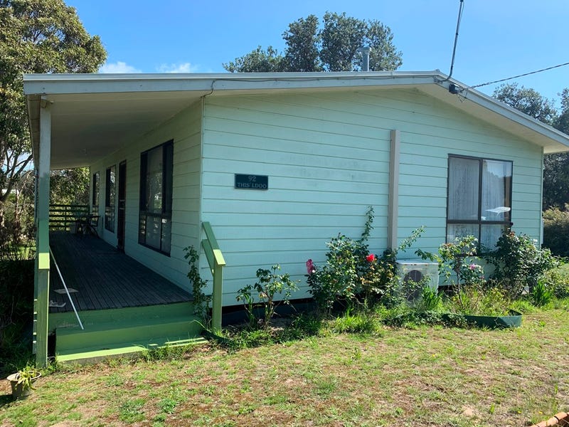 9092 Sea Breeze Avenue, Golden Beach, Vic 3851 House for Sale