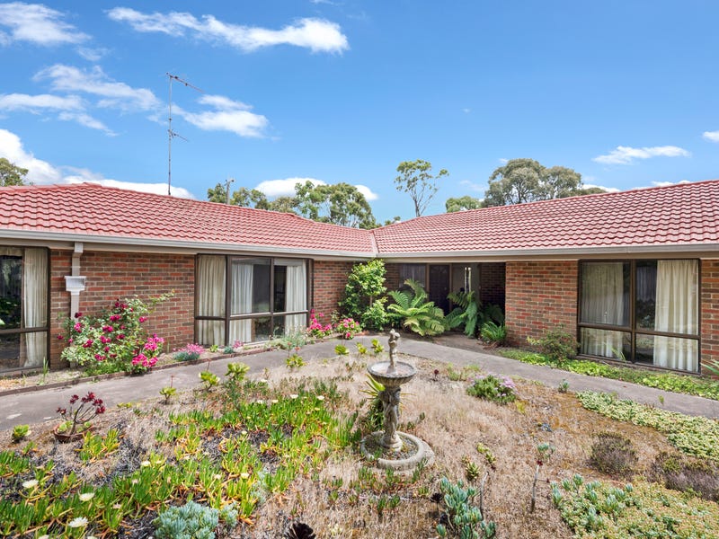 10 Wirilda Court, Mount Helen, VIC 3350
