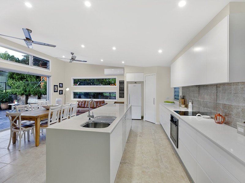 8 Parklands Close, Bateau Bay, NSW 2261 - realestate.com.au