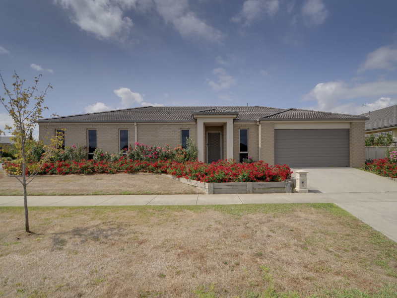 16 Riverslea Boulevard, Traralgon, VIC 3844