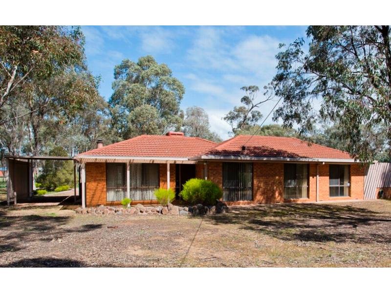 46 High Street, Axedale, Vic 3551 Property Details