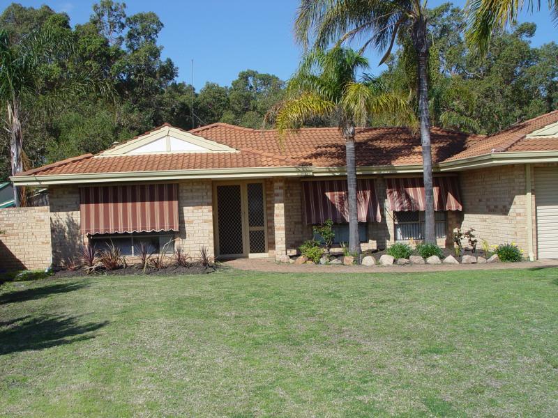 3 Zinnia Place, Morley, WA 6062