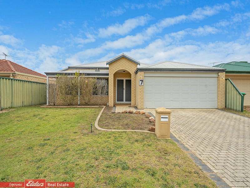 7 Carlingford Drive, Port Kennedy, WA 6172