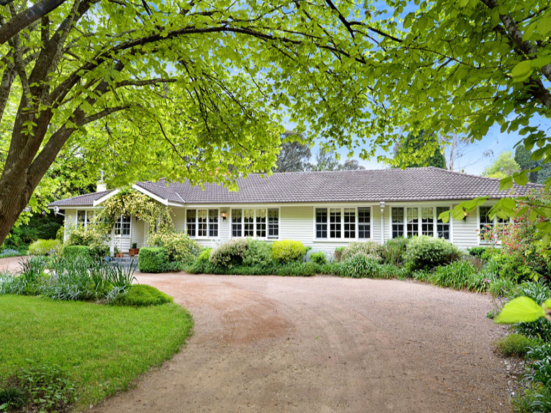 25 Sullivan Road, Burradoo, NSW 2576