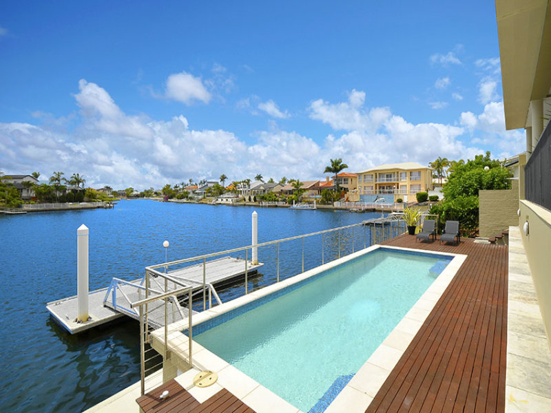 6 Portobello Drive, Mermaid Waters, QLD 4218