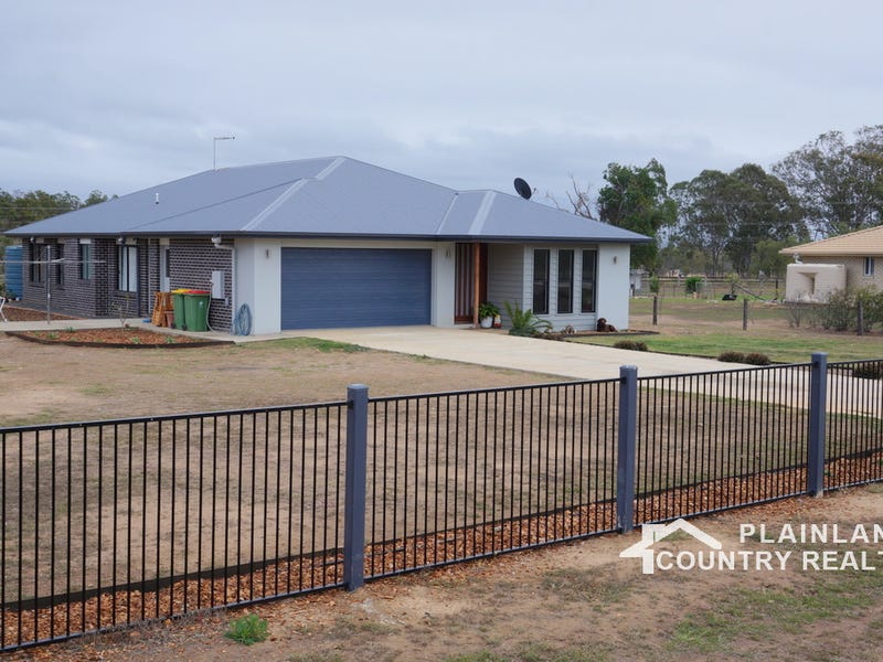 10 Fernrow Drive Plainland Qld 4341 Realestate Com Au