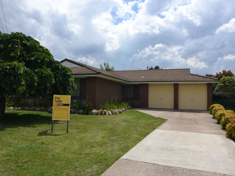 34 Enfield Avenue, Lithgow, NSW 2790