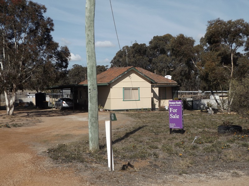 17 Chillicup Road, Broomehill Village, WA 6318