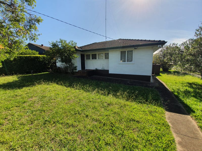 47 Debrincat Avenue North St Marys Nsw 2760