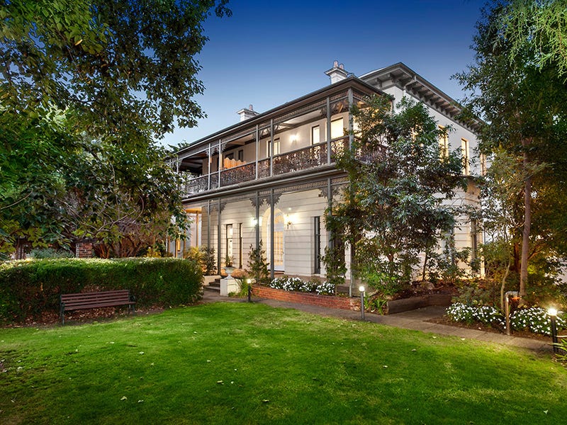 14/911 Milton Street, Elwood, Vic 3184 Property Details