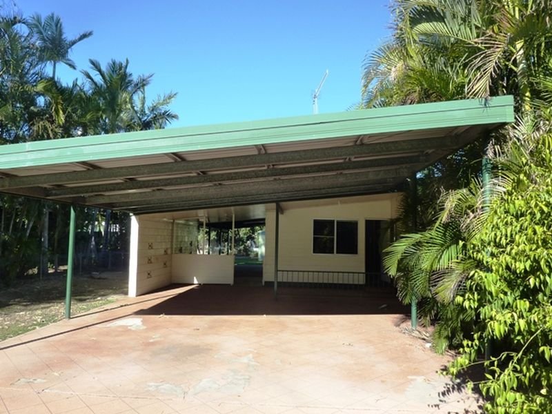 37 Brock Cres, Dysart, QLD 4745