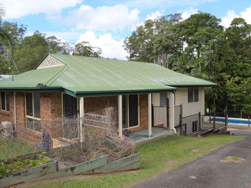 11 Youngs Road, Glass House Mountains, Qld 4518