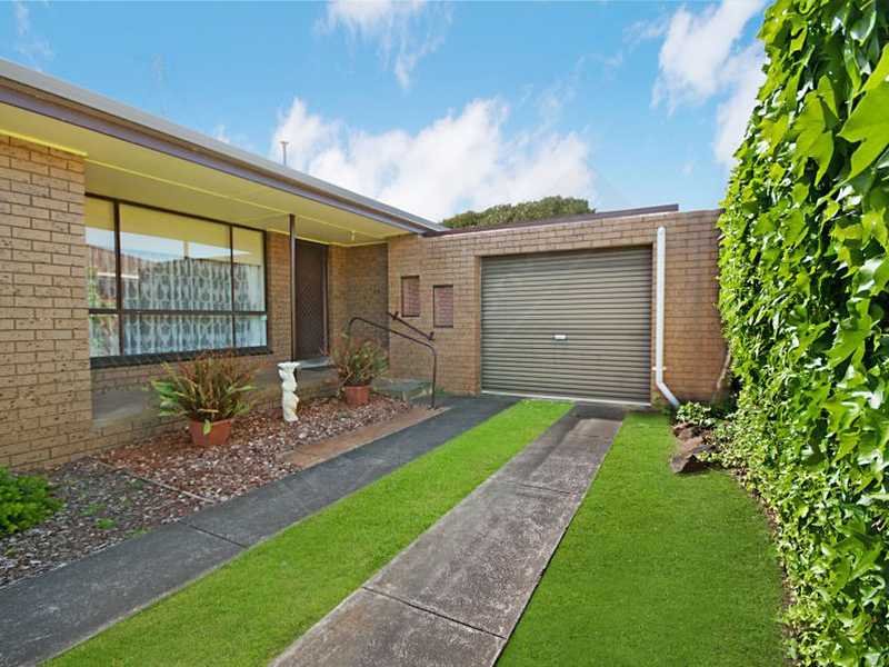 Unit 2,4 Carmell Drive, Warrnambool, Vic 3280 Property Details