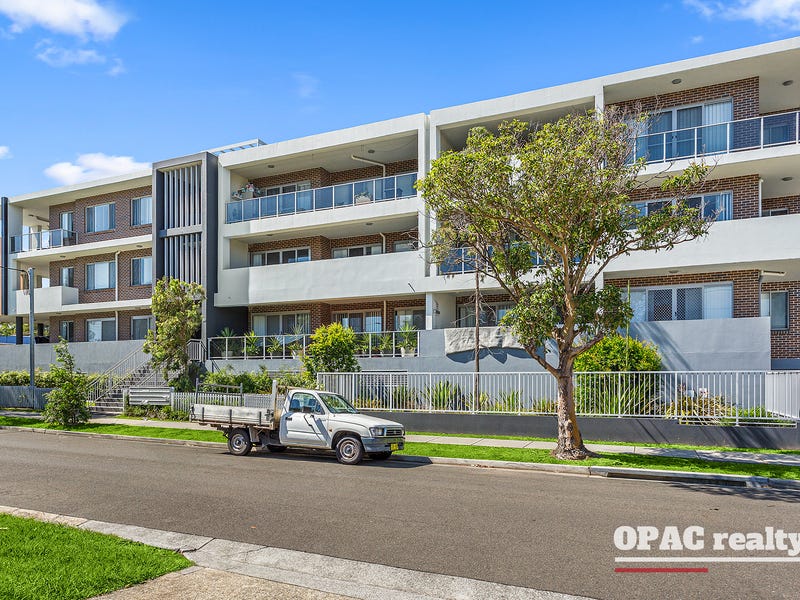 204/83 Lawrence Street, Peakhurst, NSW 2210 - Property Details