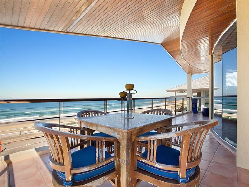 16 John Parade, Merewether, NSW 2291 Property Details