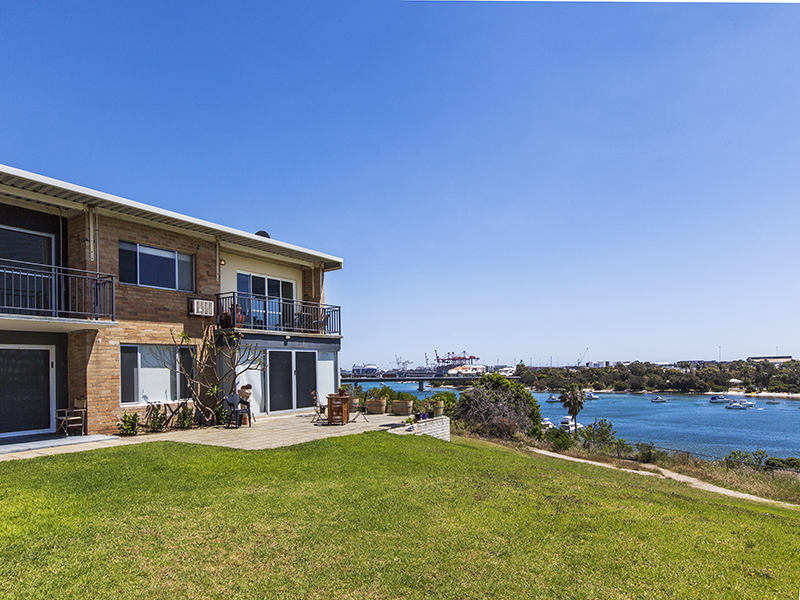 FL 1 9/43 Preston Point Road, East Fremantle, WA 6158